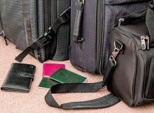 hand-baggage-on-flight