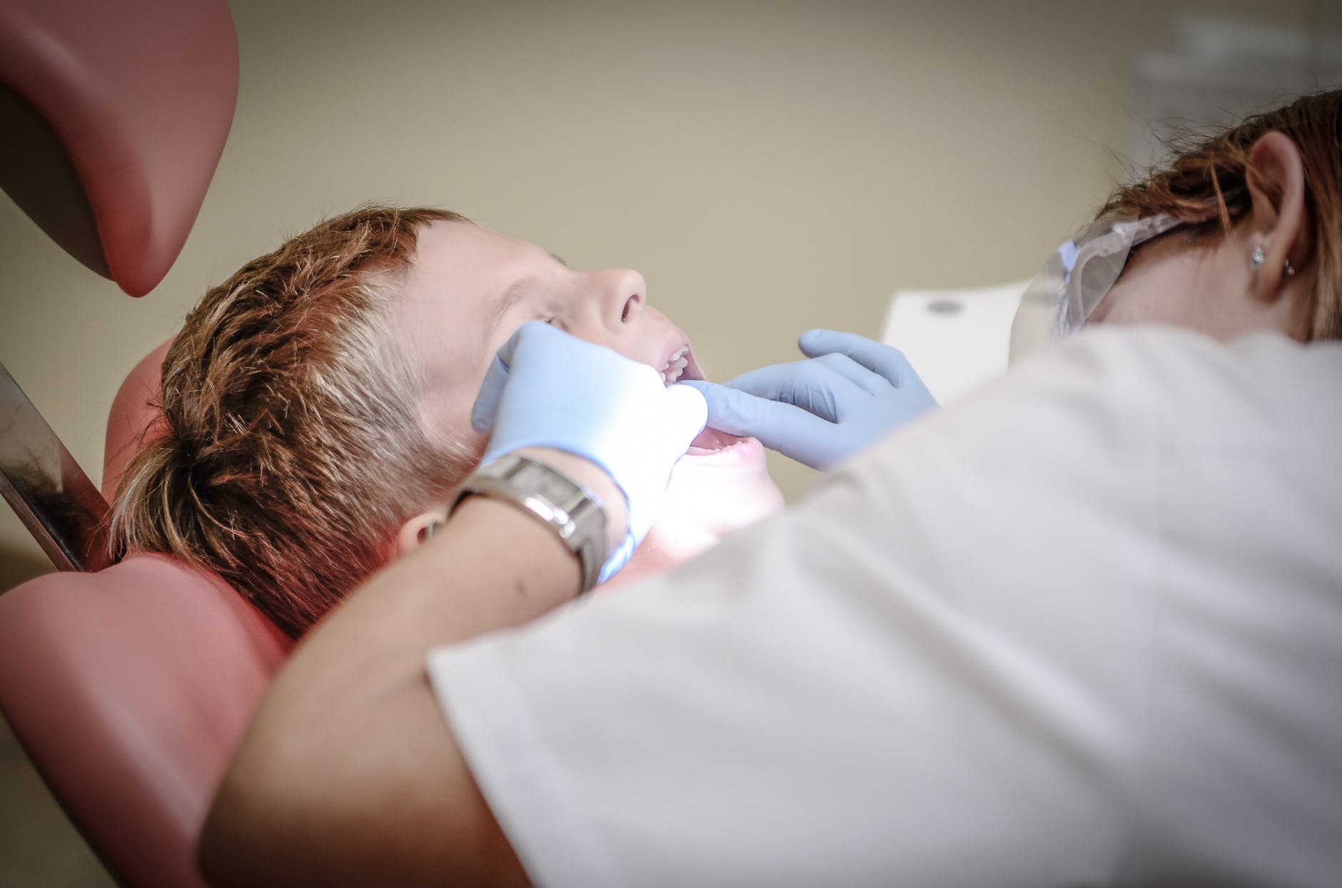 treat-gapped-teeth