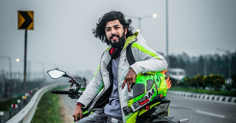 UK07 Rider(Anurag Dobhal) Youtuber,Brain Tumour Survivor Life Intro - Omilights-Connecting World with the Power of Words