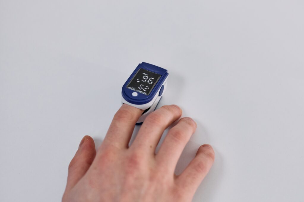 how does oximeter work